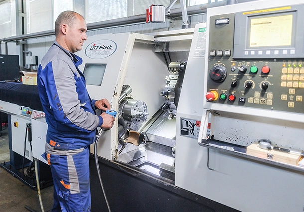 How does CNC Truning Work